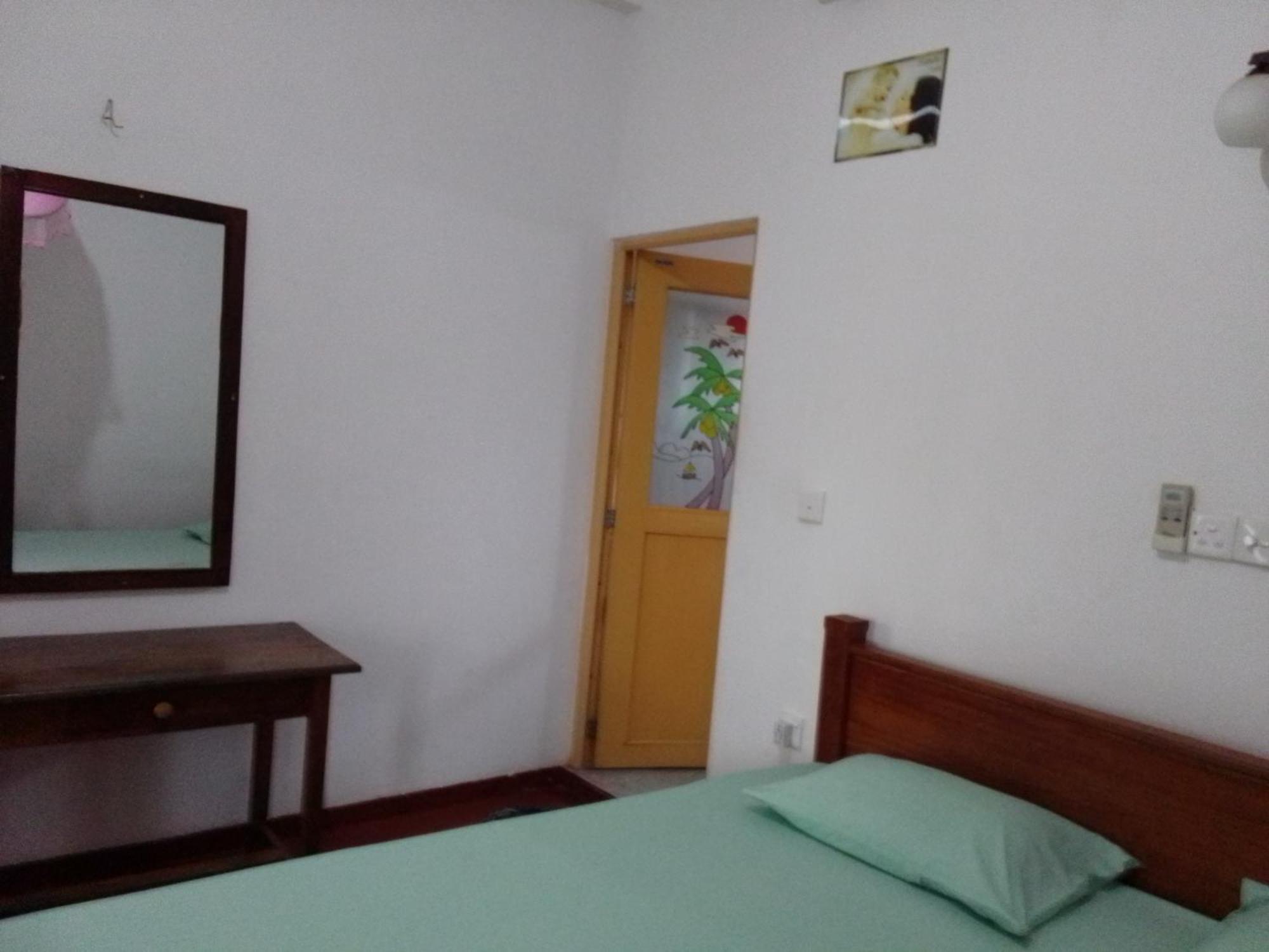 Pravindi Guest Home Mirissa Εξωτερικό φωτογραφία