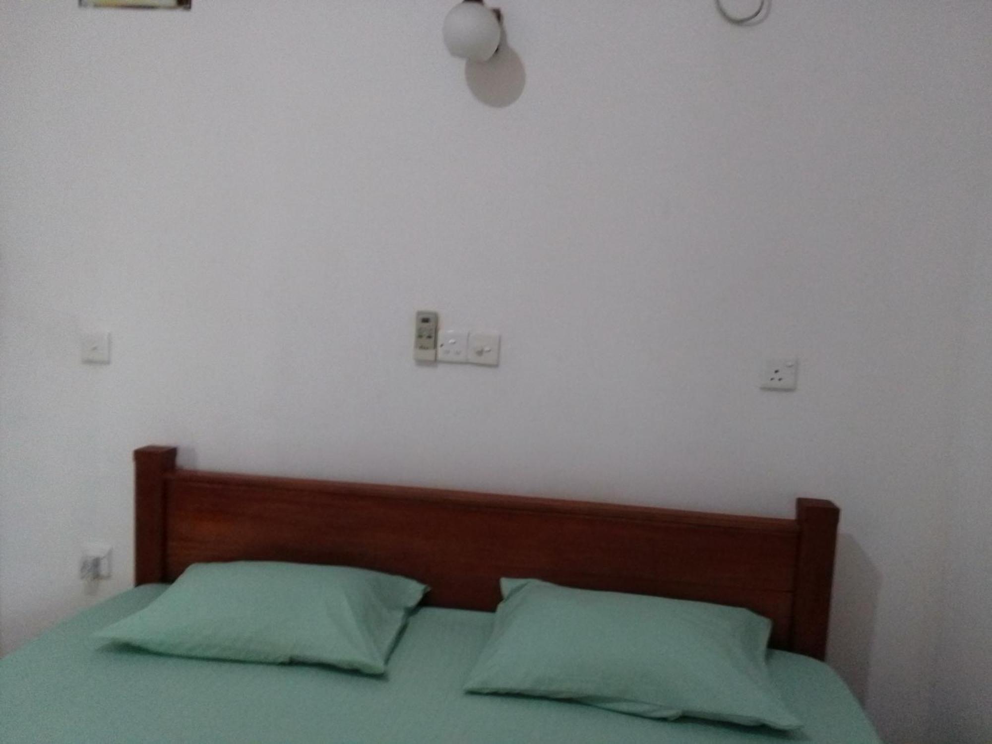 Pravindi Guest Home Mirissa Εξωτερικό φωτογραφία